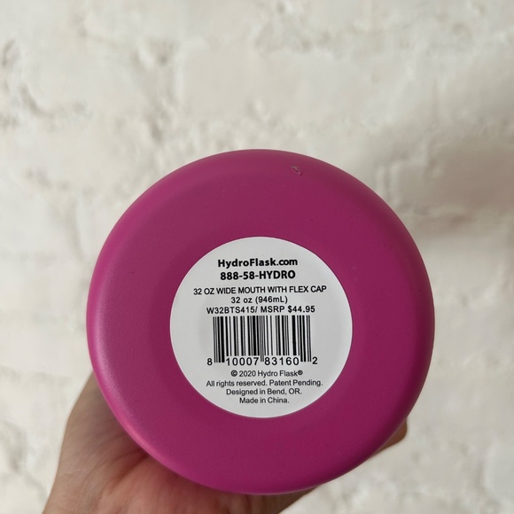 32 oz Hydro Flask Wide Mouth in Carnation - Picture 3 of 4